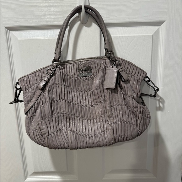 Vintage Coach Gray Handbag - Picture 2 of 9